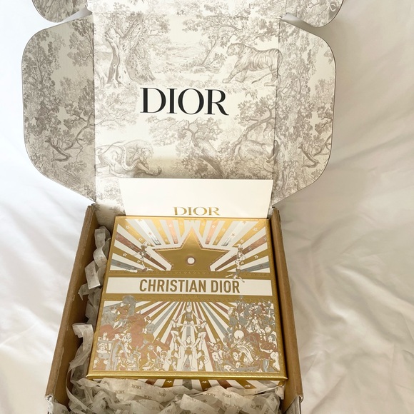 Dior Limited edition Holiday cosmetic bag + full/travel size bundle - Picture 12 of 12